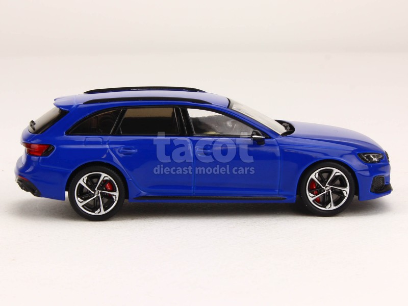 87231 Audi RS4 Avant 2018