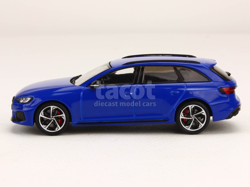 87231 Audi RS4 Avant 2018