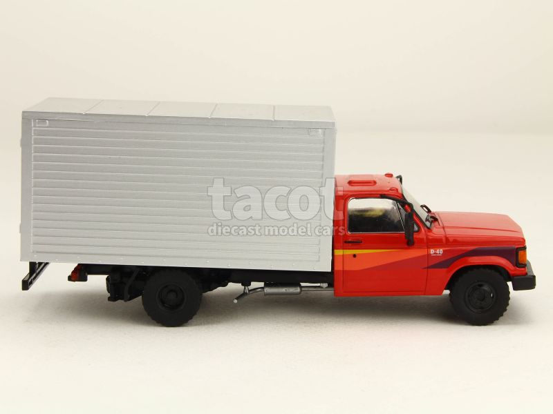 87427 Chevrolet D-40 Box Truck 1985