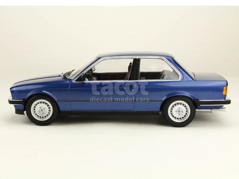 BMW - 323i/ E30 1982 - Minichamps - 1/18 - Autos Miniatures