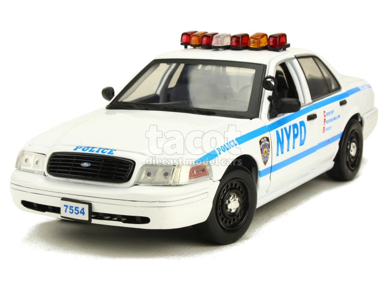 87736 Ford Crown Victoria Police Interceptor 2001