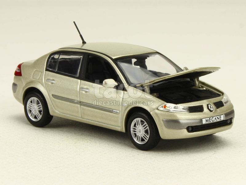 87884 Renault Megane II Berline 2003