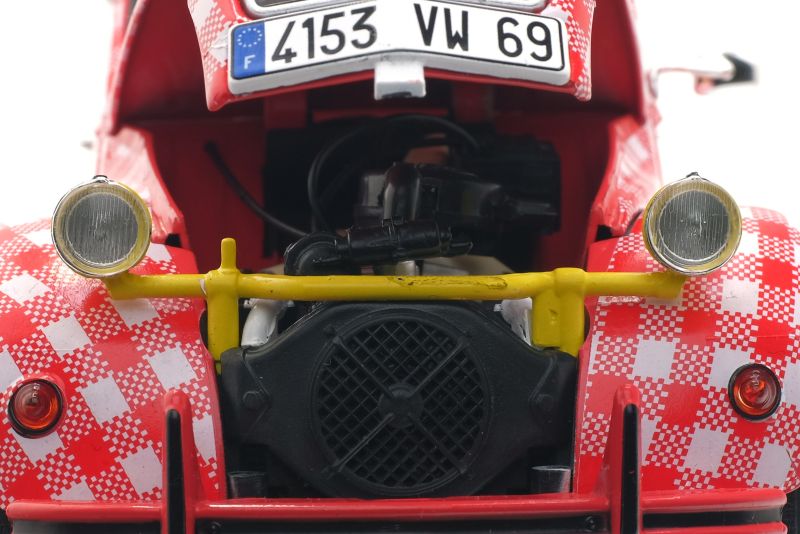 87953 Citroën 2CV 6 Tour de France 2016