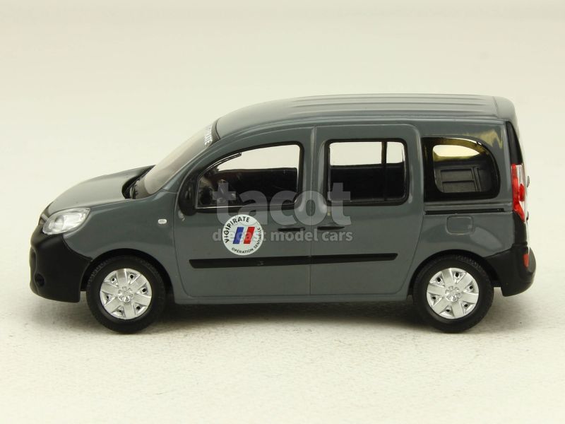 88001 Renault Kangoo II Vitré Vigipirate 2016