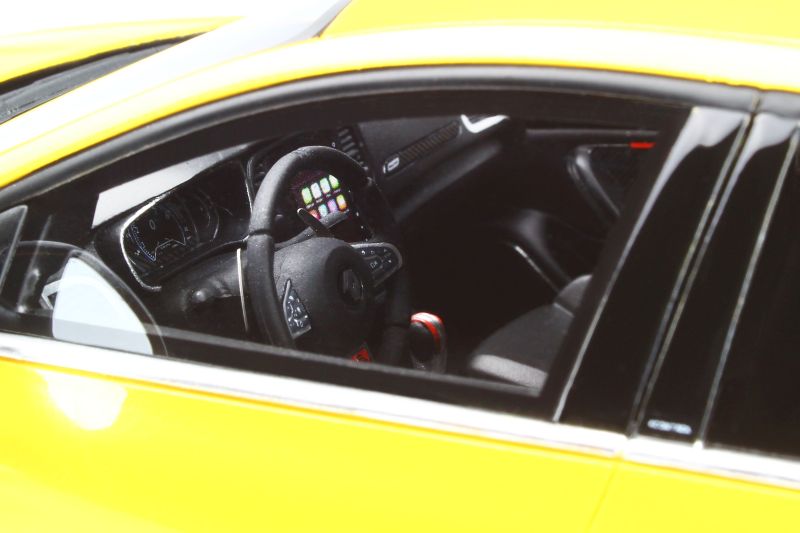 88008 Renault Megane IV RS 2017
