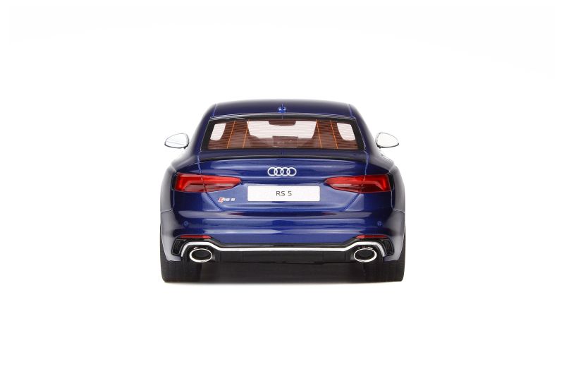 88014 Audi RS5 Coupé 2018