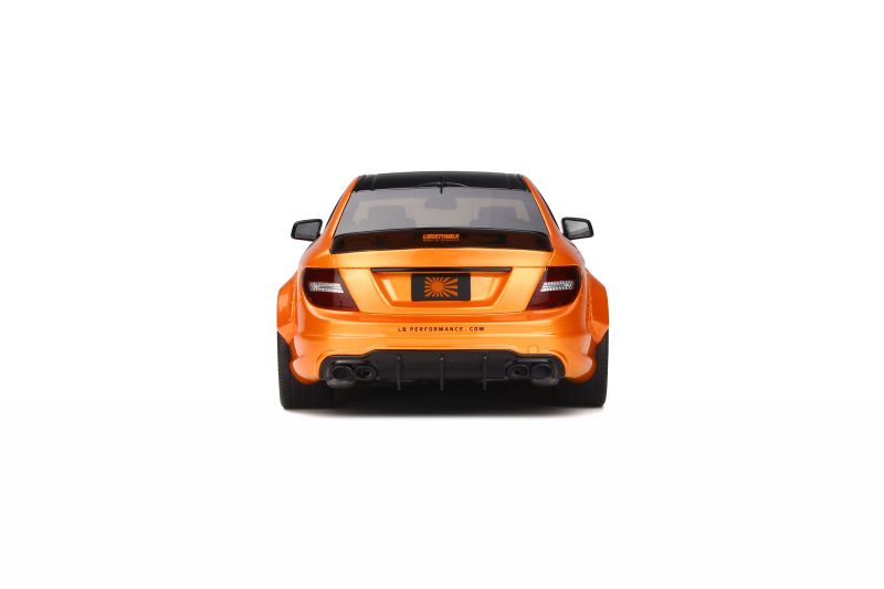Mercedes C63 Coupé W204 Liberty Walk - Orange Métal - GT Spirit GT215 - 1/18 (999 Pièces)