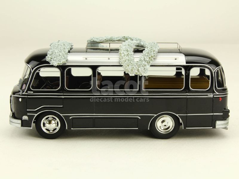 88080 Renault Galion Bus Amiot Corbillard