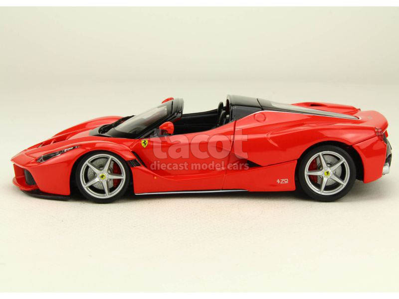 88096 Ferrari LaFerrari Aperta 2016