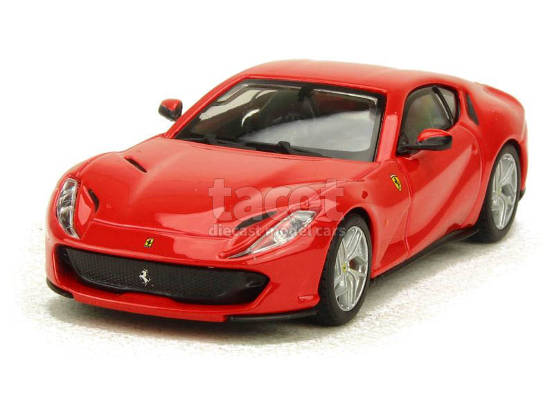 88121 Ferrari 812 Superfast 2017