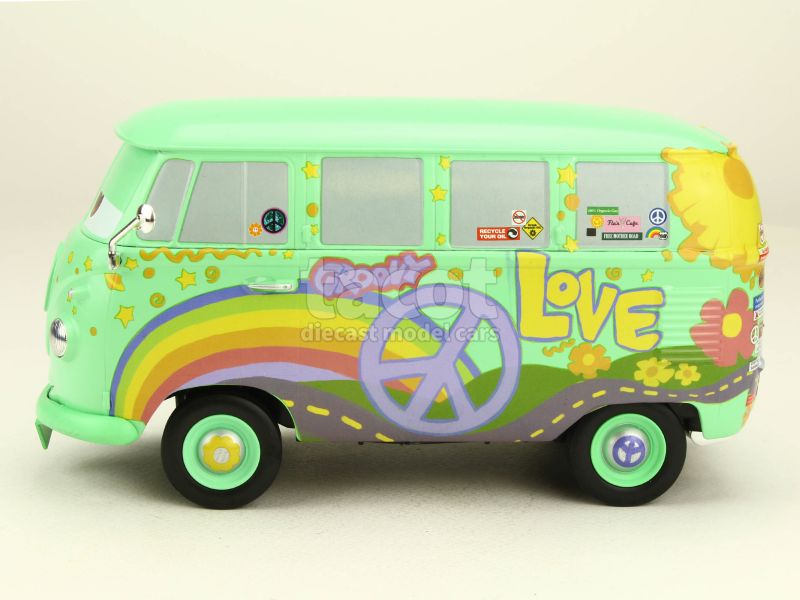 88202 Volkswagen Combi T1 Bus "Fillmore" Cars