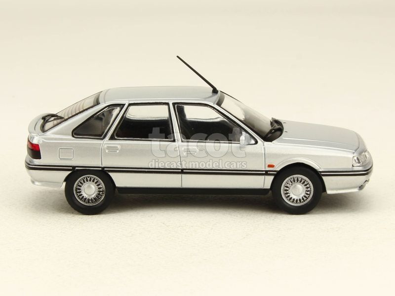 88248 Renault R21 Baccara 5 Doors 1990