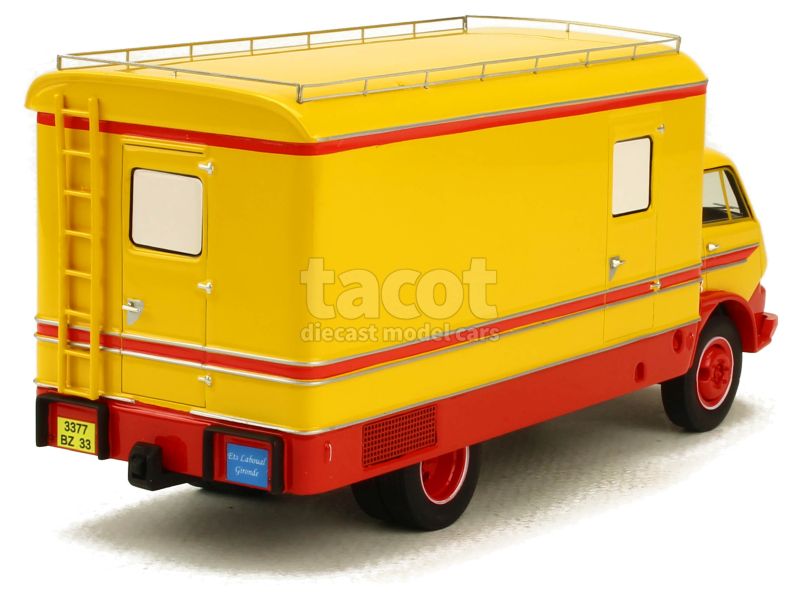 88276 Citroën 450 Belphégor Cirque Pinder