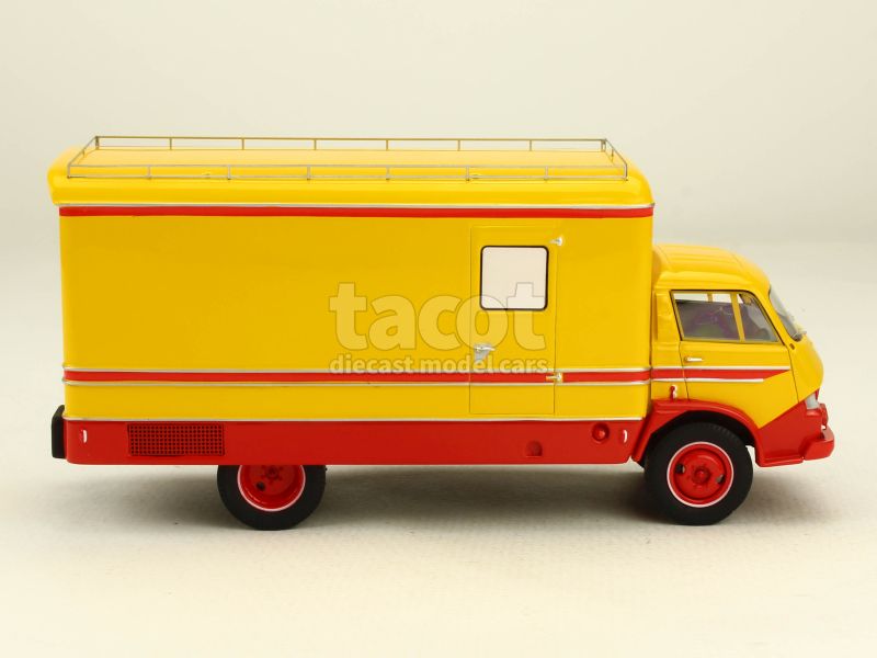 88276 Citroën 450 Belphégor Cirque Pinder