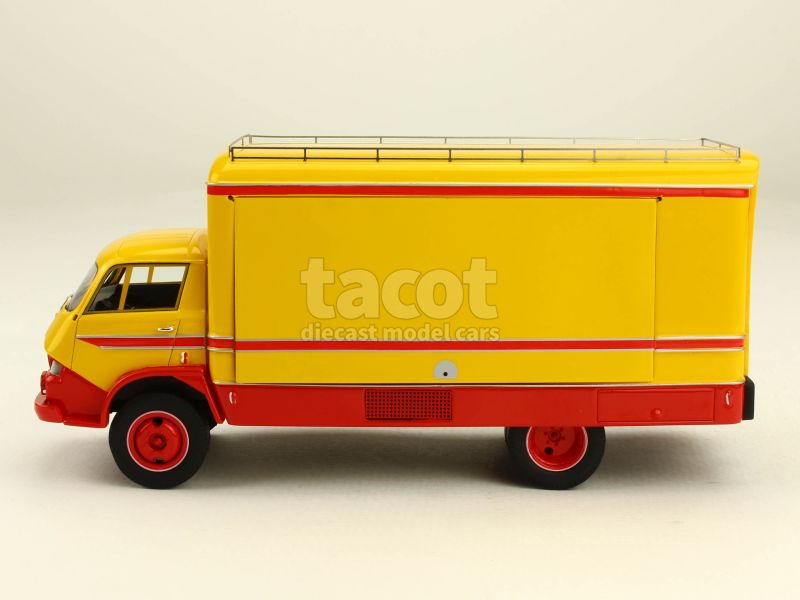 88276 Citroën 450 Belphégor Cirque Pinder