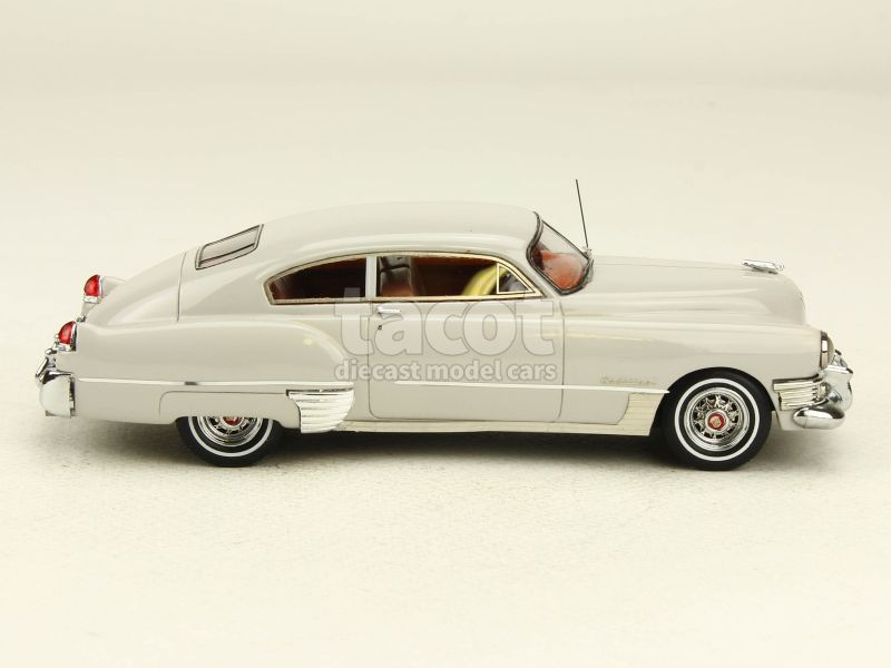88279 Cadillac Séries 62 Club Coupé Sedanet 1949