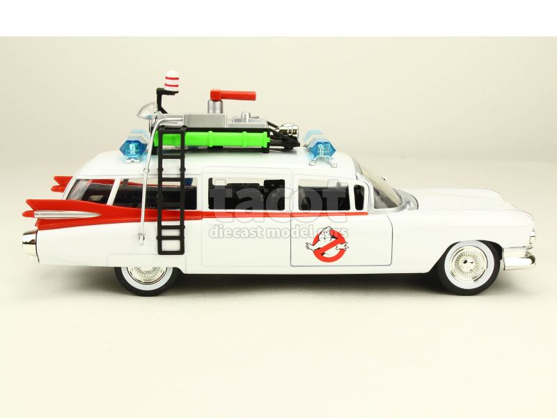 88304 Cadillac Ecto 1 Ghostbusters