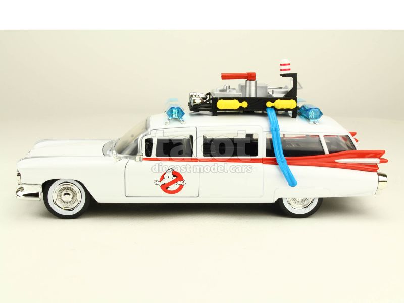 88304 Cadillac Ecto 1 Ghostbusters