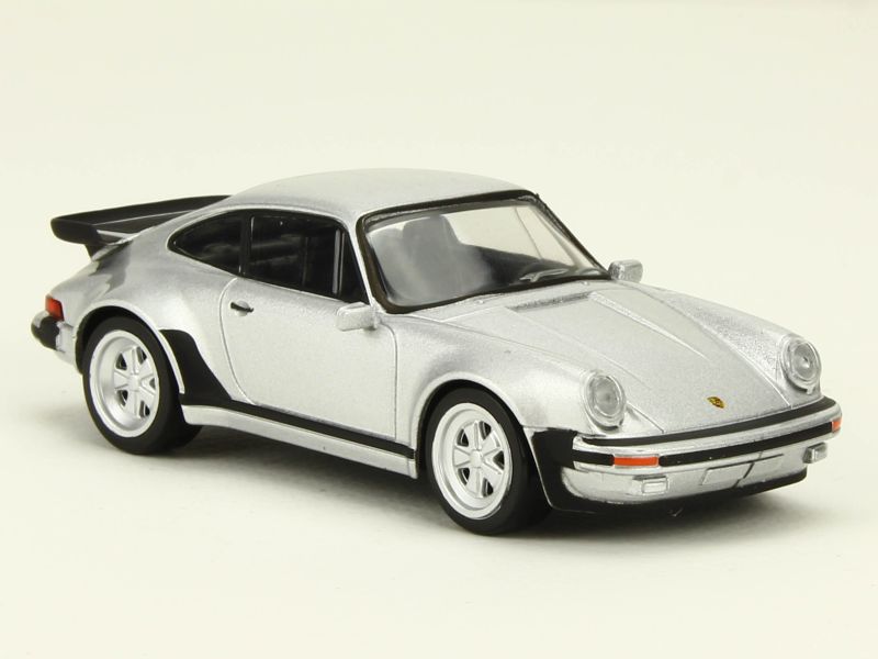 Porsche 911 Turbo 3.3L – 1988 – Kyosho 1/43 – Neuve