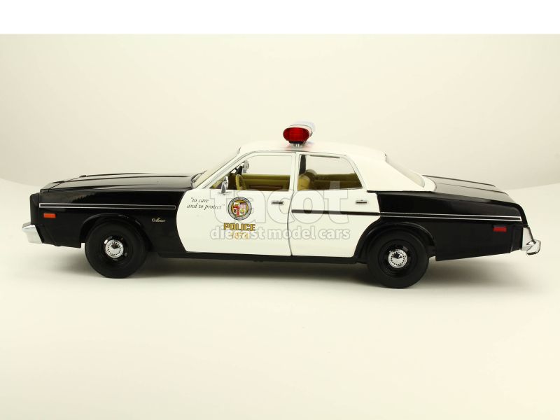 88538 Dodge Monaco Metropolitan Police 1977