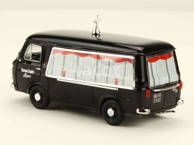 88547 Fiat 238 Corbillard