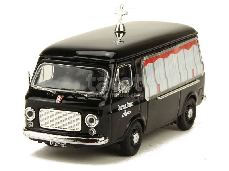 88547 Fiat 238 Corbillard