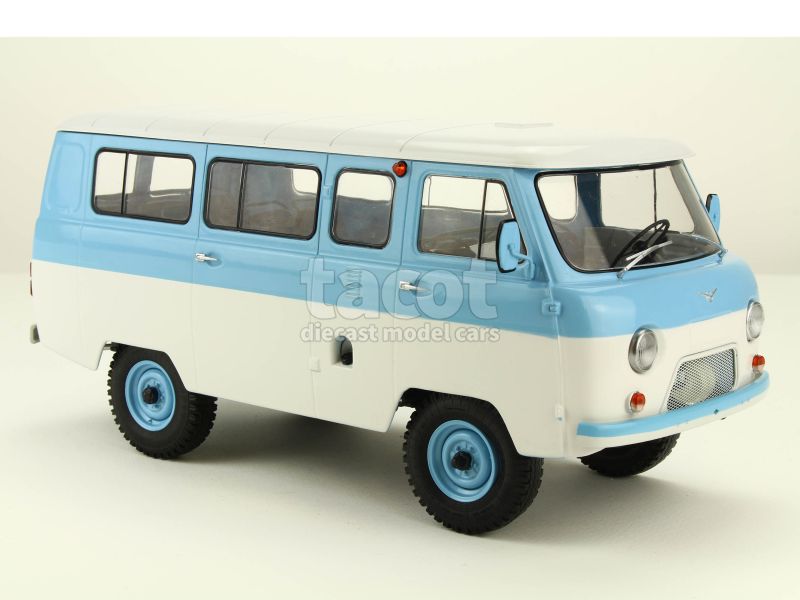 88550 UAZ 452V Minibus