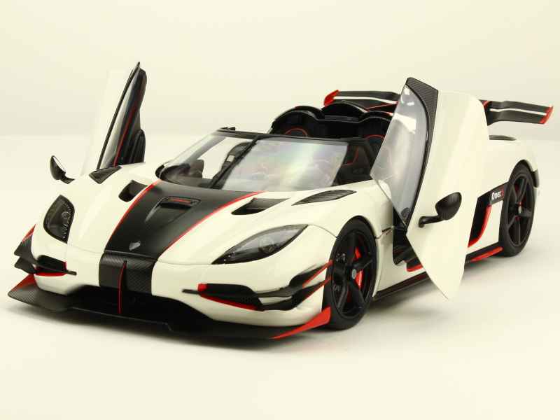 88565 Koenigsegg One 1 2014