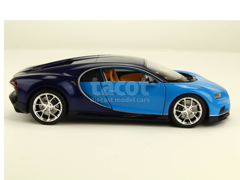 88601 Bugatti Chiron 2016