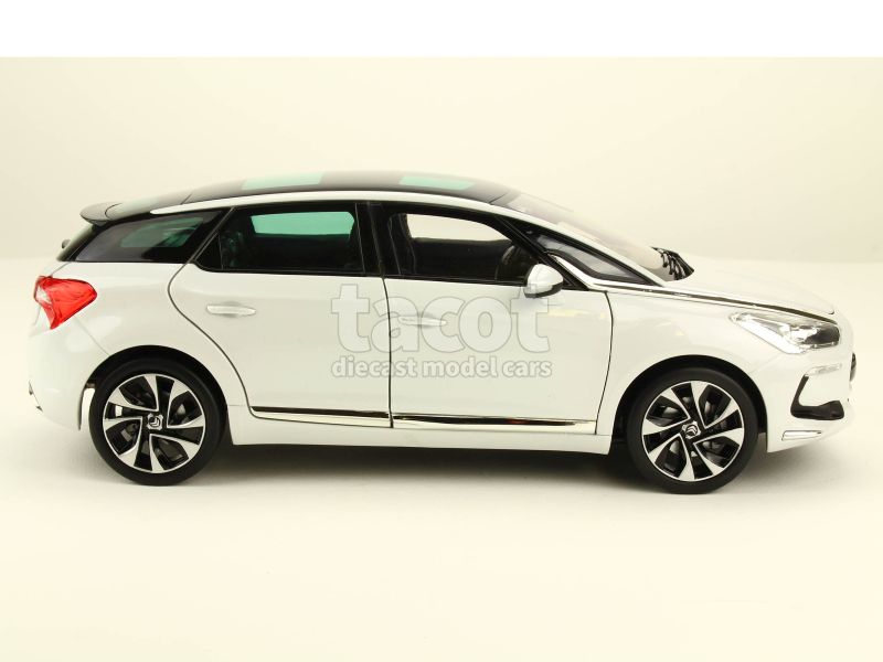 88650 Citroën DS5 2011