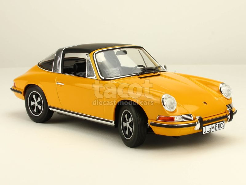 88849 Porsche 911E Targa 1969