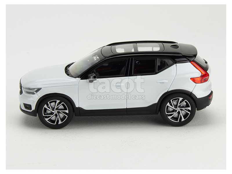 1/43 VOLVO ボルボ XC40 京商 KYOSHO Miniatura Volvo XC40 2018 1:43 Bursting Blue Kyosho - YouTube