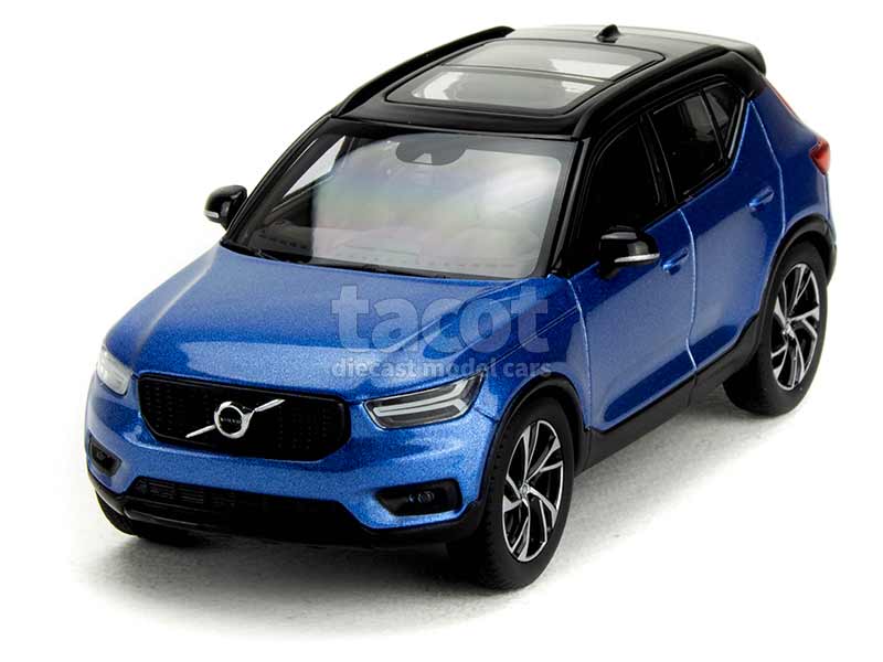 89125 Volvo XC40 2018
