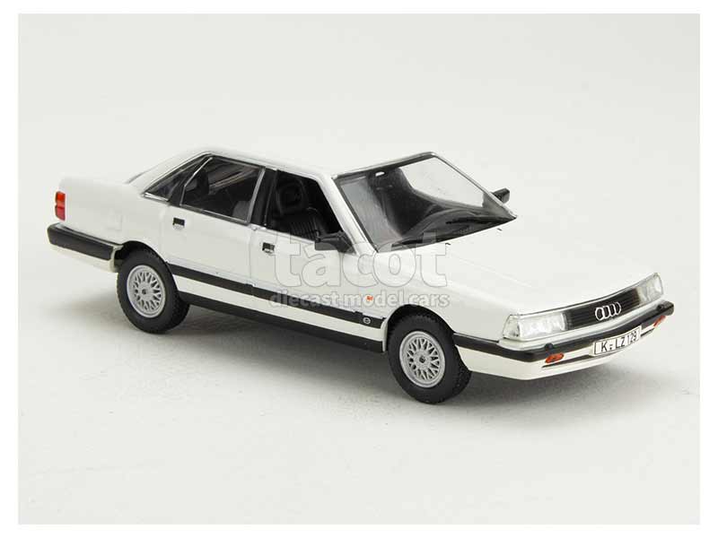 Modèle Réduit 1/18 Audi 200 Quattro 20V 1989 - Marque OttOmobile, Couleur Blanche, Neuf