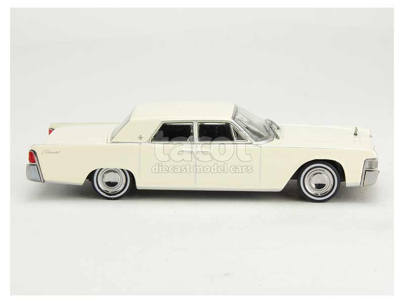 89418 Lincoln Continental 1965