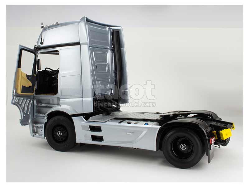 89592 Mercedes Actros 2 Gigaspace 4x2 MOPF 2018