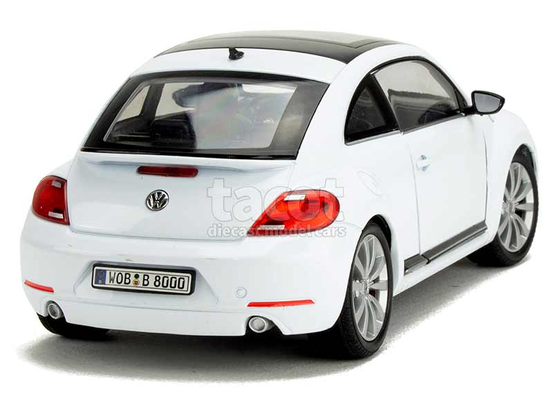 89695 Volkswagen New Beetle 2012