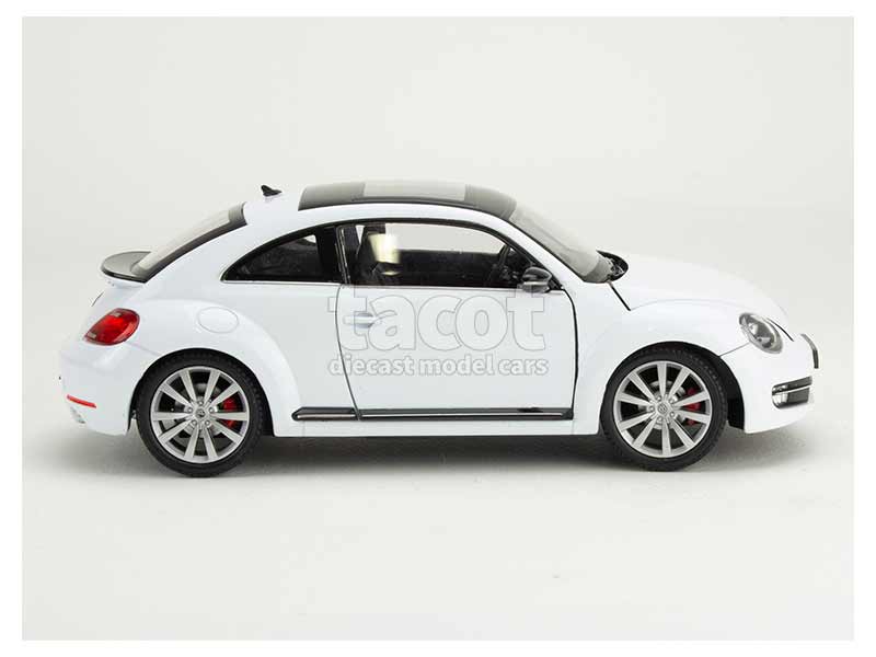89695 Volkswagen New Beetle 2012