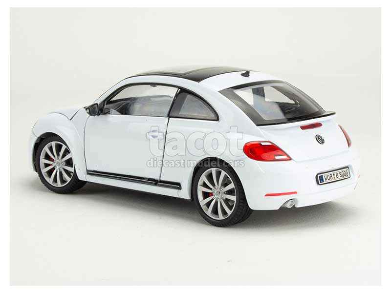 89695 Volkswagen New Beetle 2012