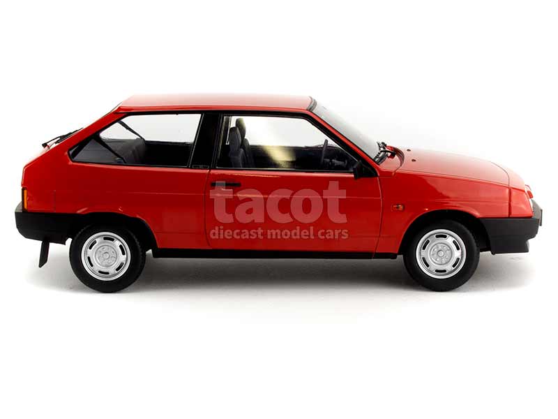 89704 Lada Samara 3 Doors 1986