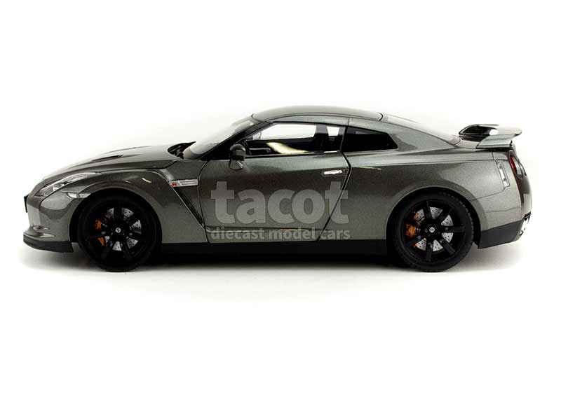 89791 Nissan GTR R-35 2008