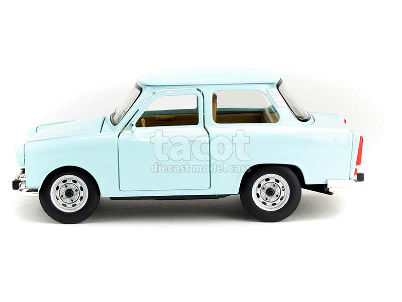 89818 Trabant 601