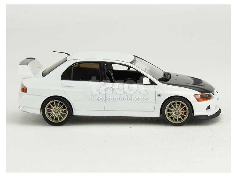 89867 Mitsubishi Lancer Evo IX 2005
