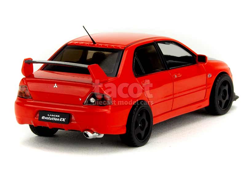89868 Mitsubishi Lancer Evo IX 2005