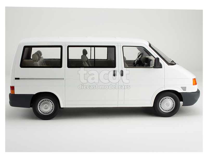 89966 Volkswagen Combi T4 Caravelle 1992