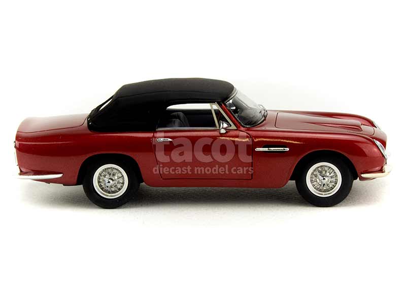 Aston Martin DB6 Volante: El Auto Real de 1969