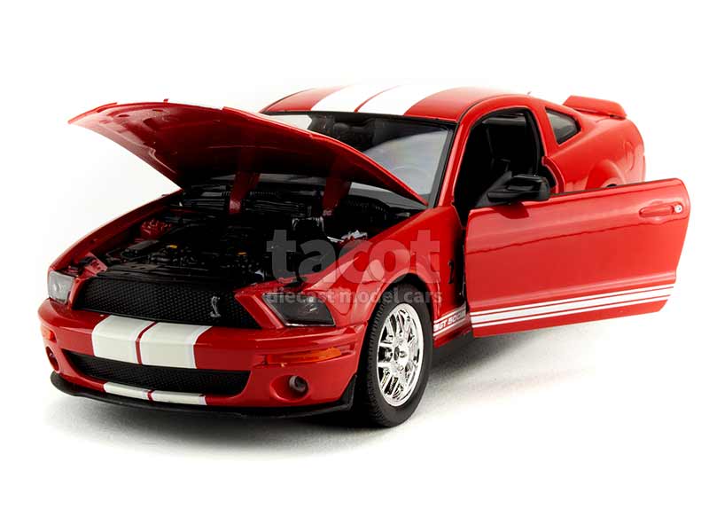 90105 Shelby Cobra GT500 2007