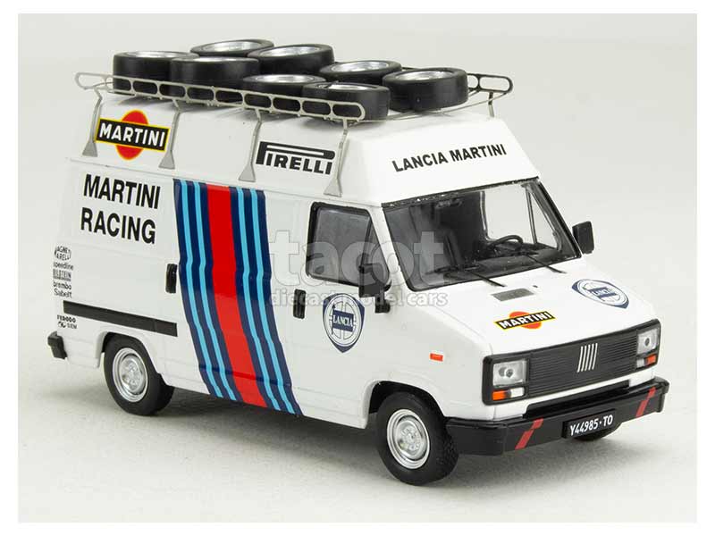 Giocher 1/43 - Fiat Ducato assistance Ferrari avec remorque et