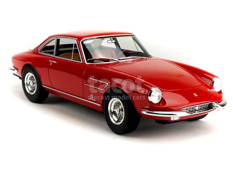 90427 Ferrari 330 GTC 1966