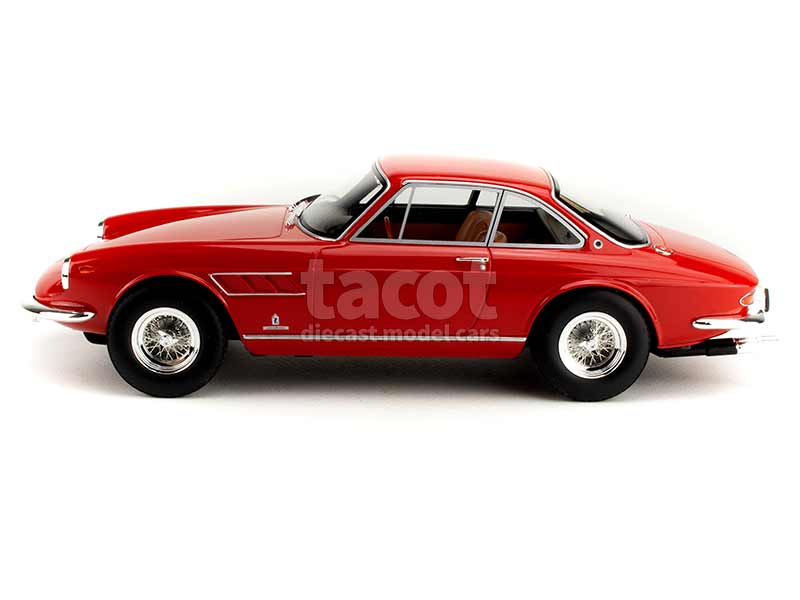 90427 Ferrari 330 GTC 1966